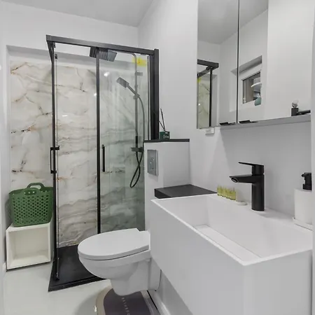 Beautique Panoramic View On People Palace *