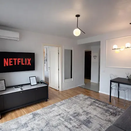 Beautique Panoramic View On People Palace