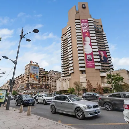 Beautique Panoramic View On People Palace