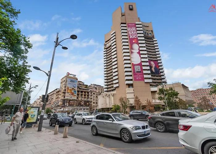 Beautique Panoramic View On People Palace