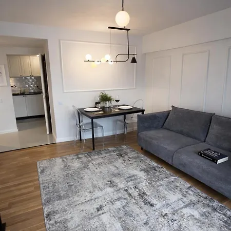 Beautique Panoramic View On People Palace Appartamento Bucarest